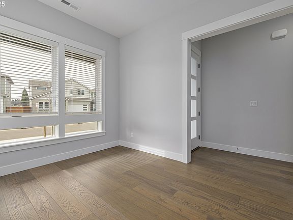 5th image of 15229 SE Towers Ter