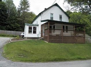 157 Maple St, Newport, NH 03773