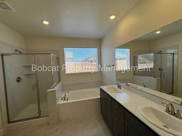 1064 Copper Hill Ave — Photo 16
