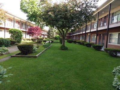 25301 Five Mile Rd APT 106, Redford, MI, 48239