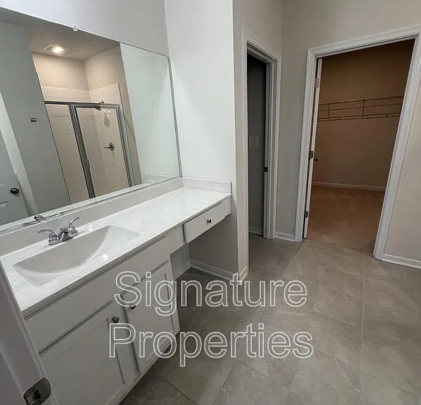 14469 Hancock Towns Dr — Photo 18