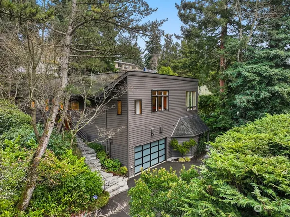 7726 29th Avenue NE, Seattle, WA 98115