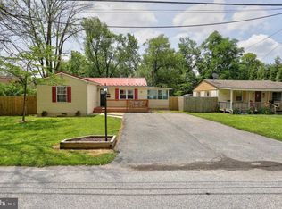 9 Fusting Ave, Catonsville, MD 21228