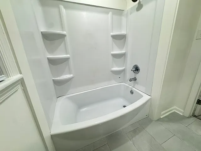 2353 Agnes Dr — Photo 8
