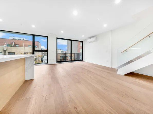 30-24 32nd Street image 5 of 20