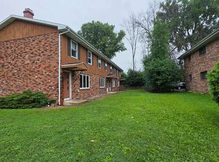 2414A Honey Lou Ct, Appleton, WI 54915