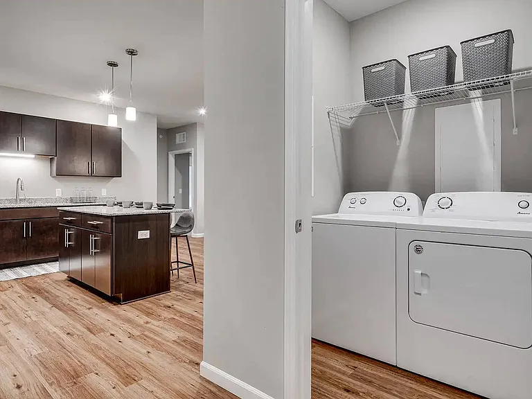 Circle Pines, MN Lexington Lofts | Harrison | Laundry