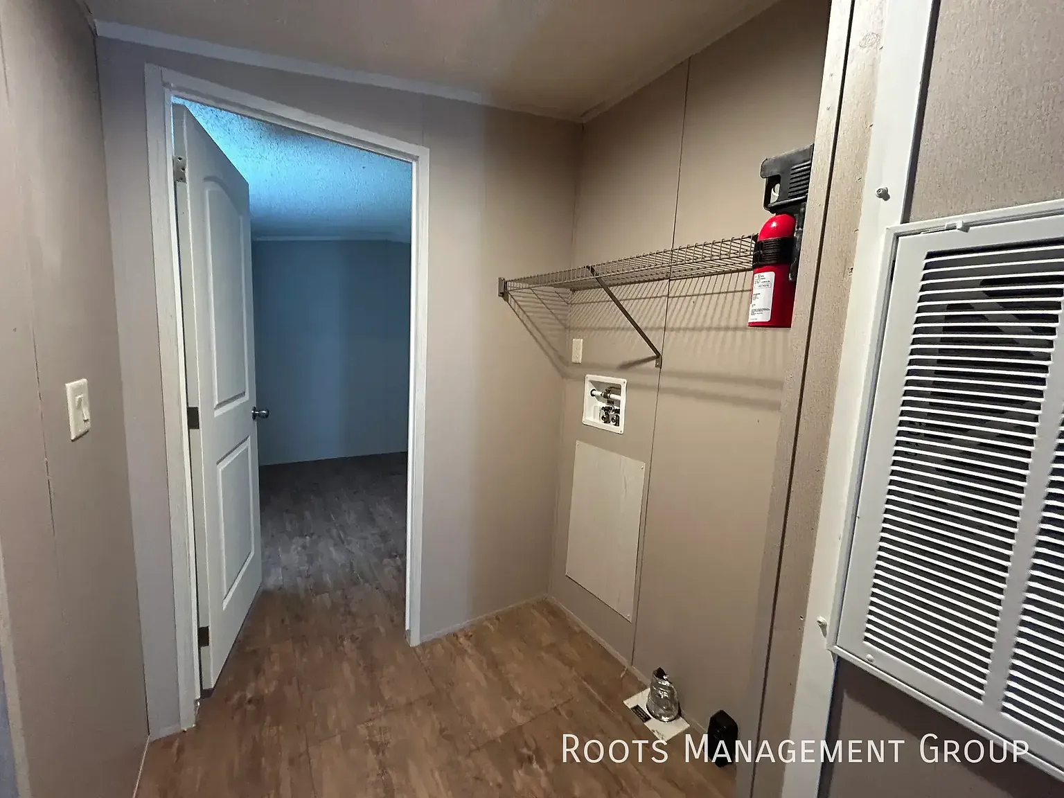 3 Bed 2 Bath Home Available for Lease at Riviera Courts - Apply Now! — Photo 4