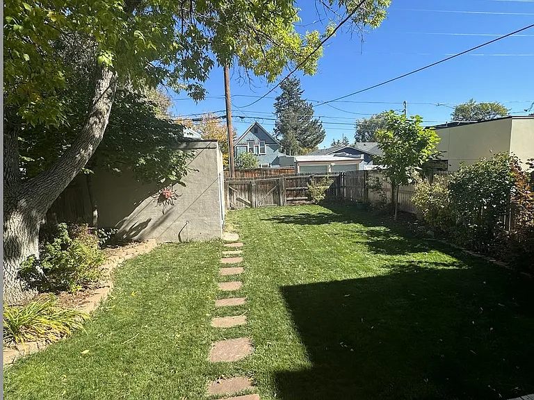 1386 Perry St — Photo 29