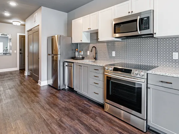 The Beeker, 115 E 5th Ave Unit 218, Columbus, OH 43201