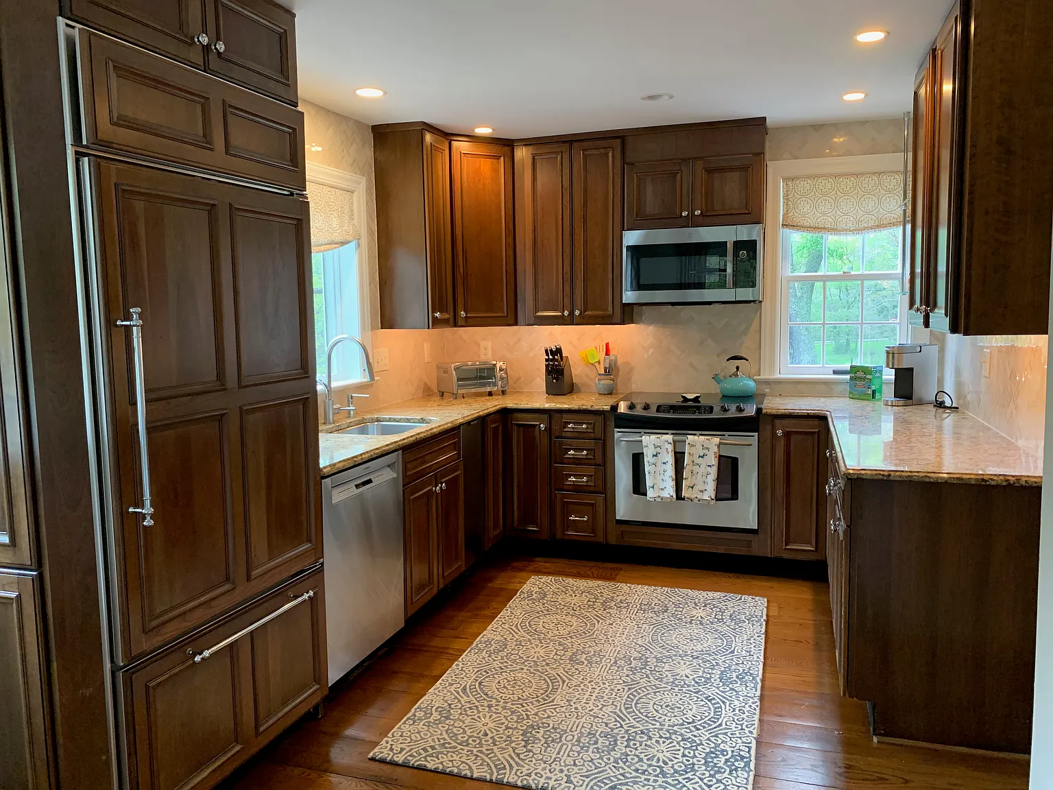 4 bed, 3.5 bath, 1800 sqft, $6,750 — Photo 4