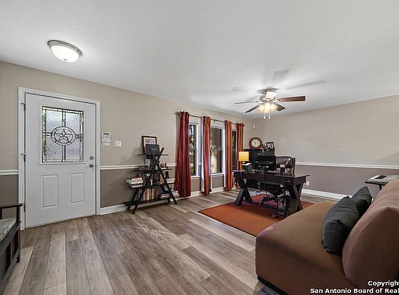 2nd image of 3523 Eagle Canyon Dr