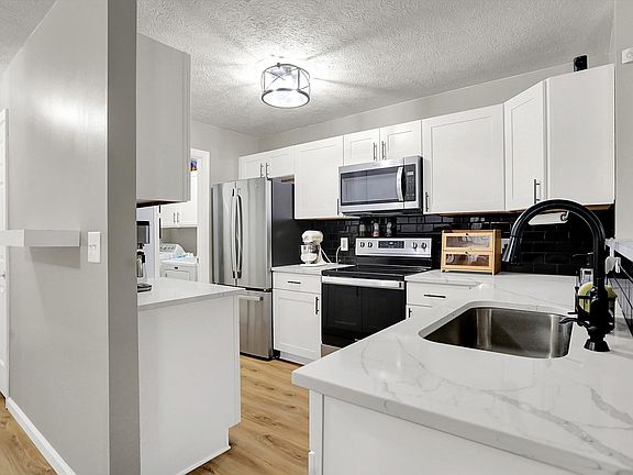 3rd image of 6510 Jade Stream Ct APT 102