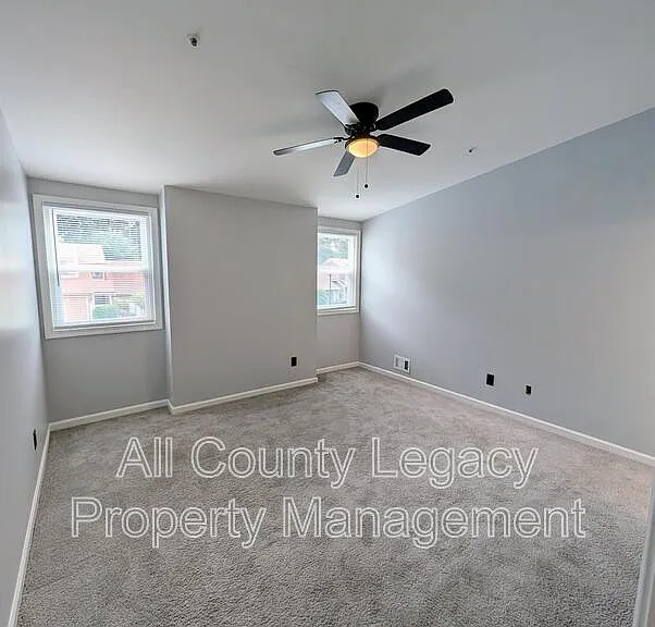1609 Burnstone Dr — Photo 9