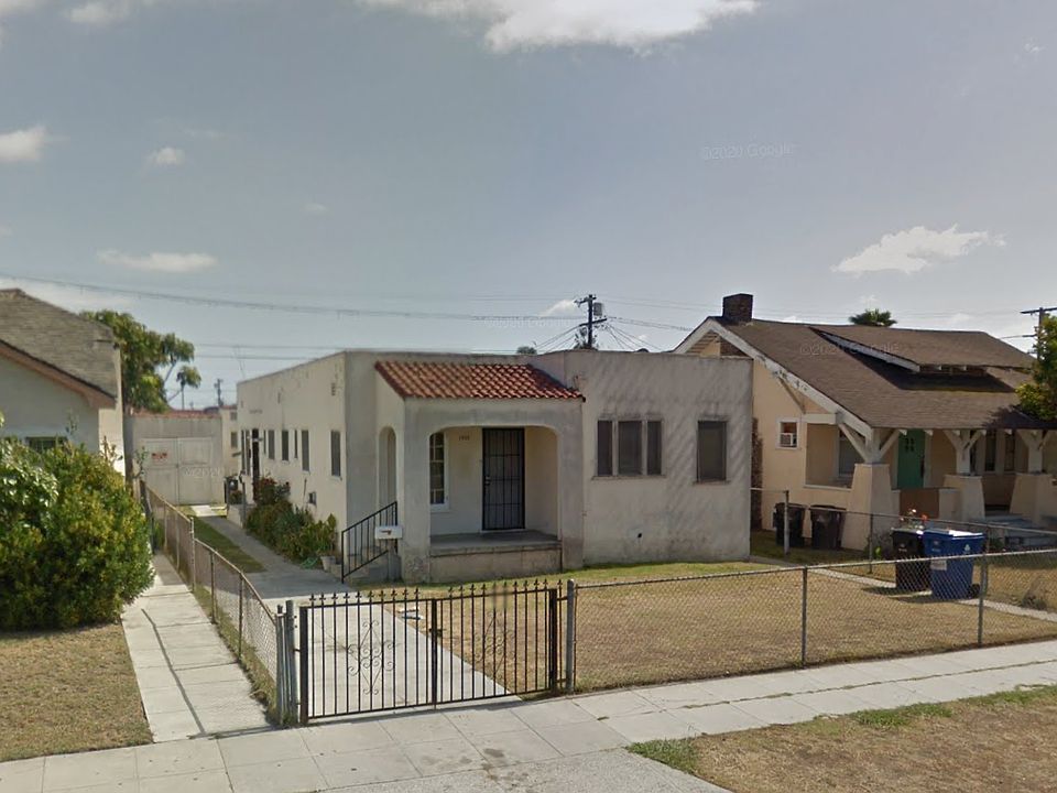 1st image of 1510-1512 1/2 W 52nd St #6094706