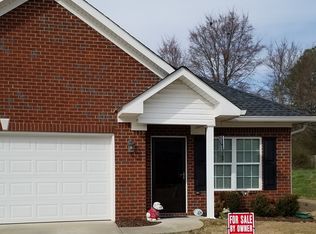 137 Kensington Dr SE, Calhoun, GA