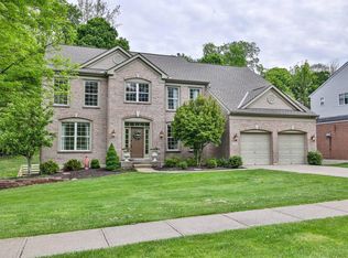 3959 Bear Ln, Cleves, OH 45002