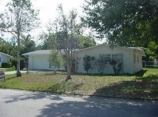 2511 Botany Ave, Sarasota, FL 34239