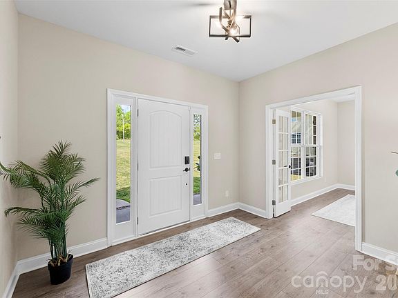 3rd image of 5713 Rehobeth Rd