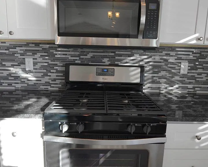 177 Laurel Pkwy — Photo 9