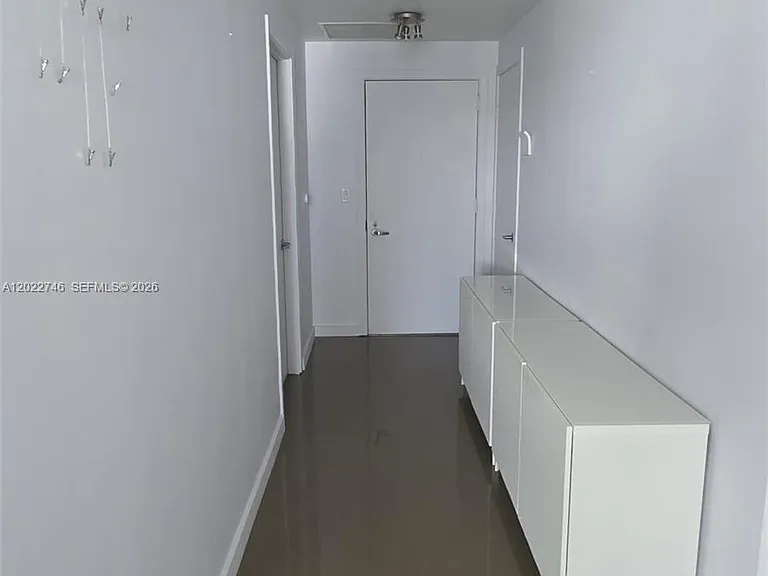 1060 Brickell Ave #2201 — Photo 42