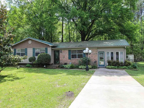 70 Boozer Dr, Jacksonville, AL 36265