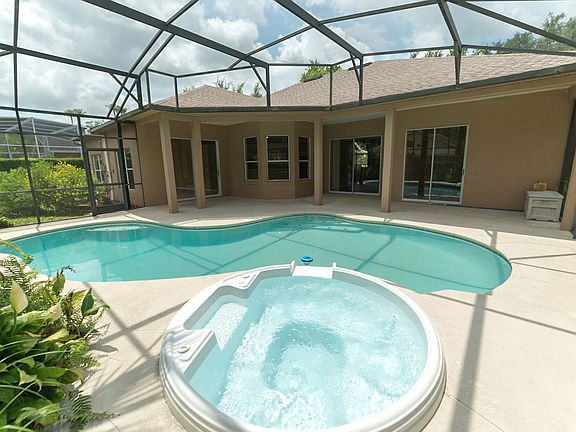 5th image of 7741 Bardmoor Hill Cir