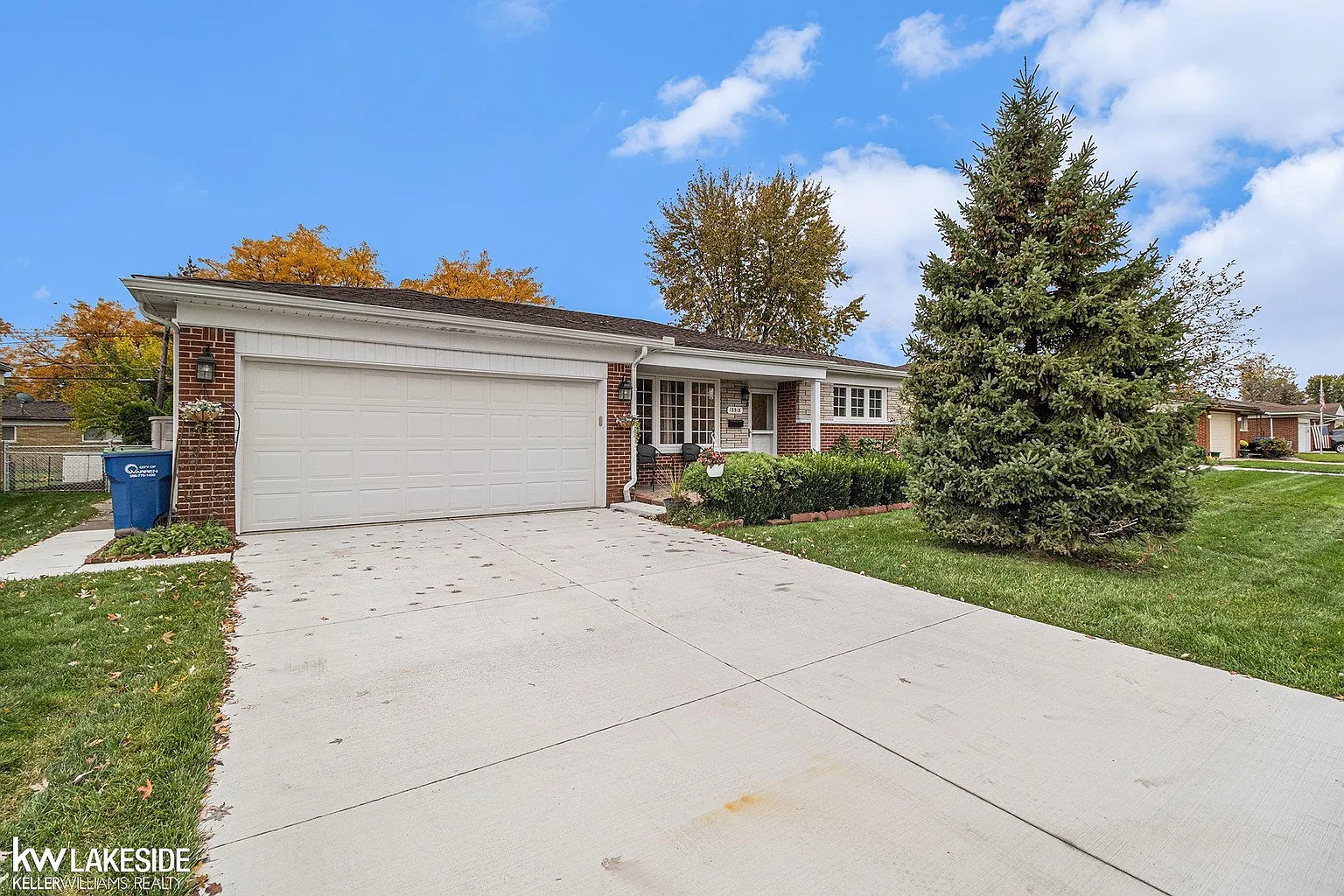 13318 Iowa Dr photo 1