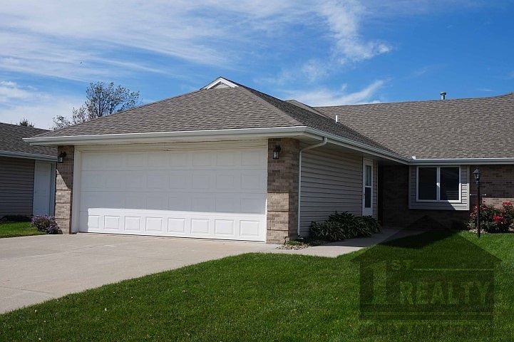 1st image of 1412 Vintage Hill Dr