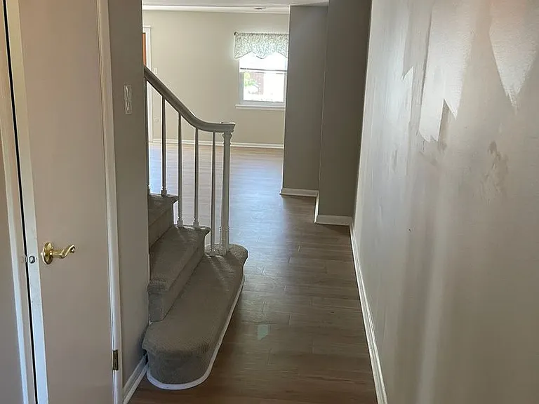 24 E Green Valley Cir — Photo 3