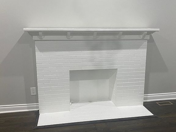 3rd image of 5041 S Michigan Ave #1