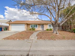 8073 Center Pkwy, Sacramento, CA