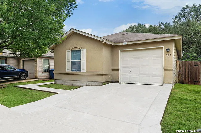 2 bed, 2.0 bath, 1060 sqft, $1,495 — Photo 2