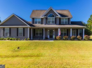 97 Serenity Farms Rd, Woodbine, GA 31569