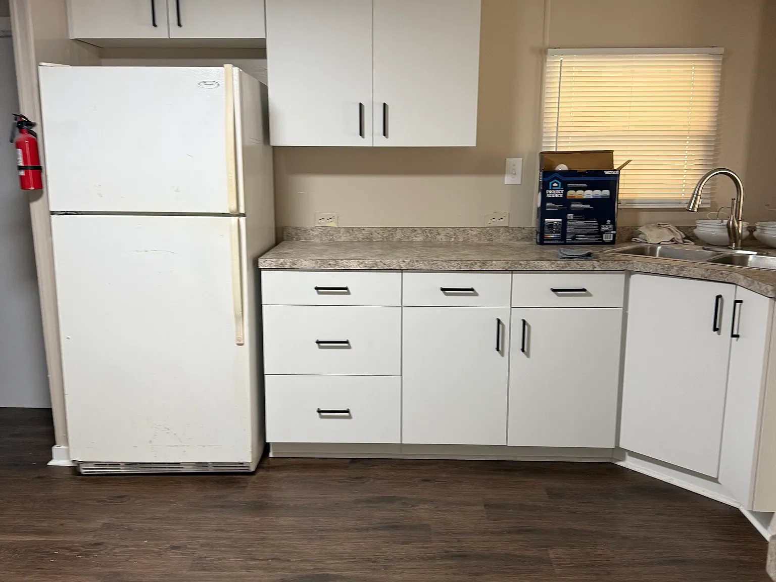 2 bed, 1000 sqft, $1,100 — Photo 3