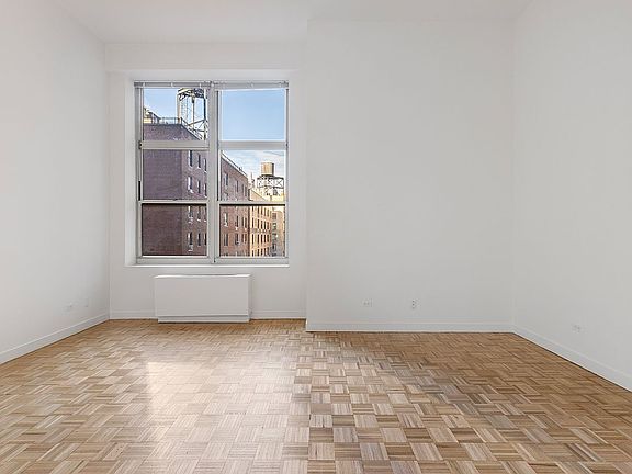 3rd image of 120 E 87th St #R14-k