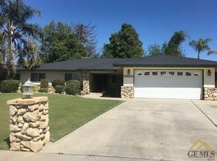 7900 Westdumfries Ct, Bakersfield, CA