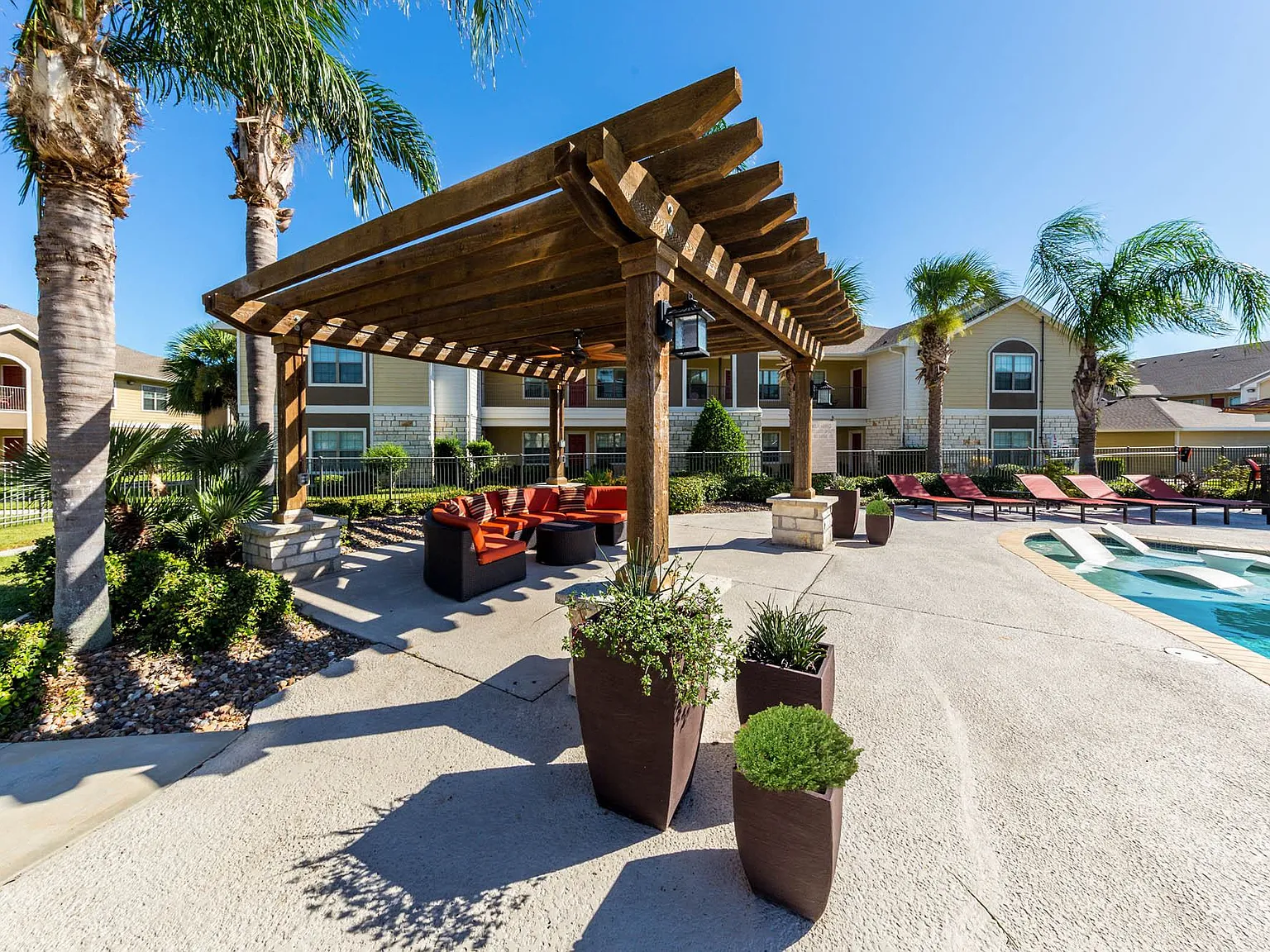 Pavilions at Northshore Apartment Homes — Photo 3
