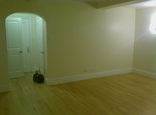 218 W 38th St, New York, NY 10018