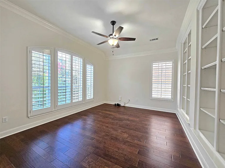 10623 Winchelsea Dr — Photo 6