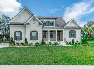 4119 Old Light Cir, Arrington, TN 37014