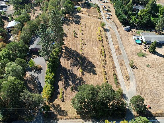 5th image of 295 Ponderosa Ln