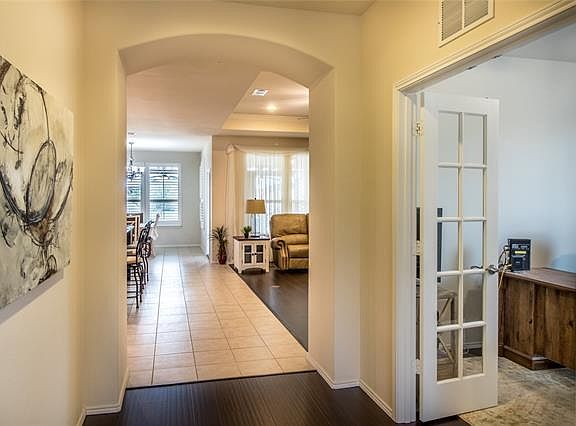 4th image of 7095 Deacon Dr