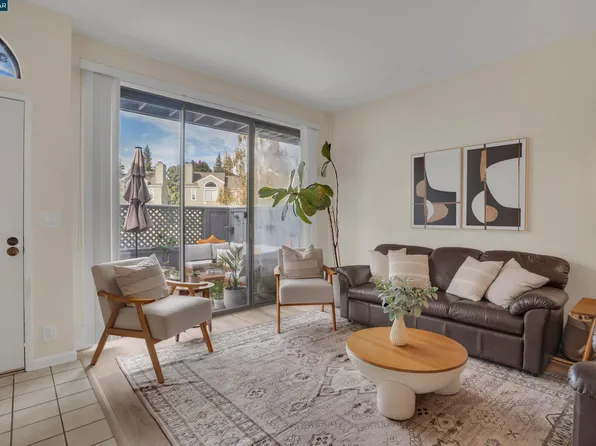 342 Rock Creek Way, Pleasant Hill, CA 94523