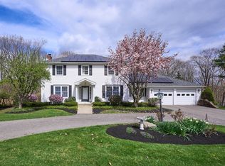 80 Crestwood Dr, Gardner, MA 01440