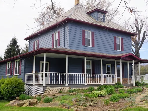 1245 Meadowbrook Ln NE, Carrollton, OH 44615