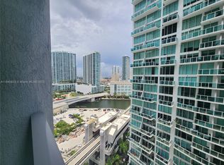 31 SE 6th St APT 2104, Miami, FL 33131