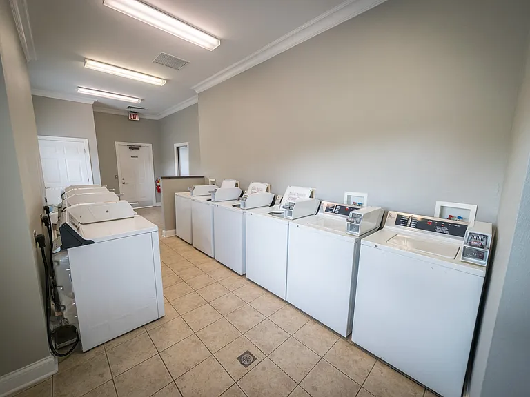 Northwind Apartments — Photo 5