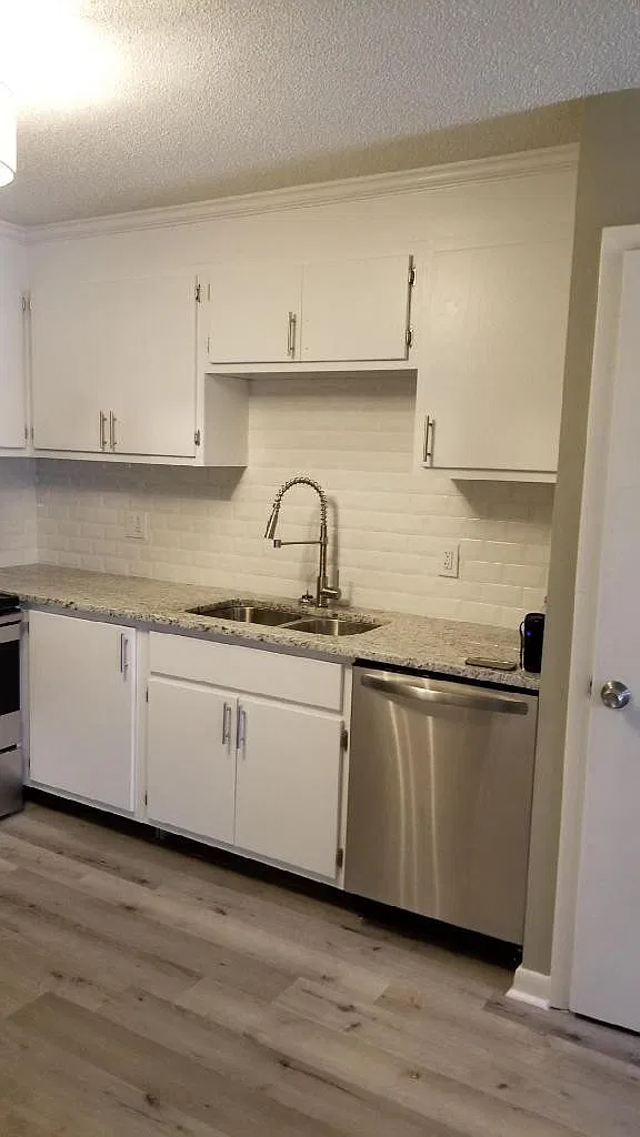 2234 Harrison St SE — Photo 4