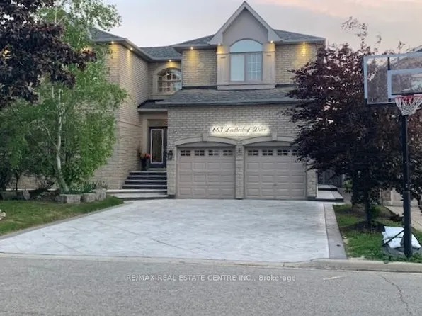 663 Leatherleaf Dr #Basement, Mississauga, ON L4Z 3Z1